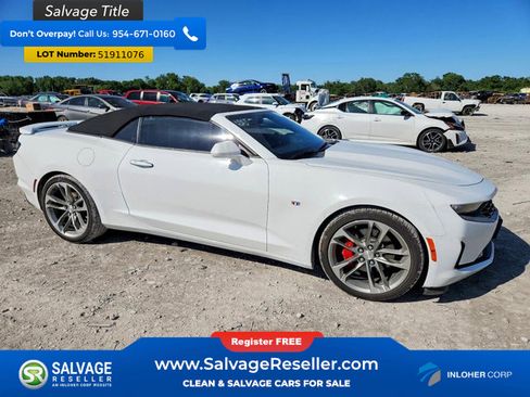 Used 2021 Chevrolet Camaro LT w/ RS Package RWD image 5