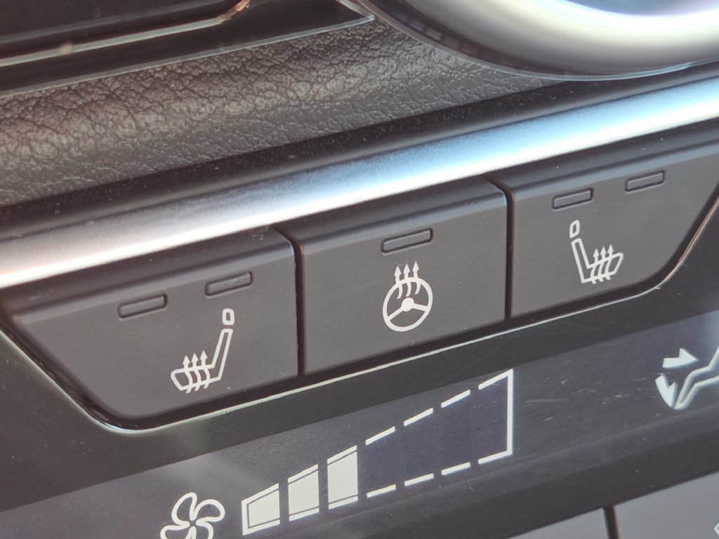 Certified 2025 Nissan Sentra SR w/ SR Premium Package FWD image 5