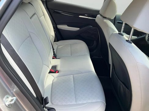 Used 2021 Kia Seltos SX w/ SX Sunroof Package AWD/4WD image 18