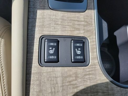 Used 2024 Nissan Murano SL image 33