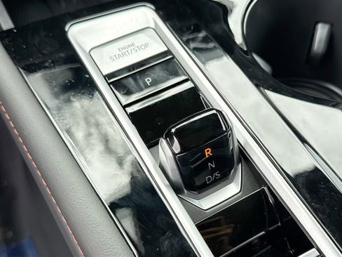 New 2026 Volkswagen Atlas Peak Edition image 13