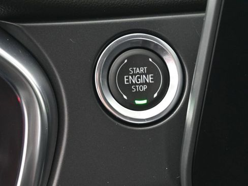 Used 2025 Chevrolet Blazer LT image 24