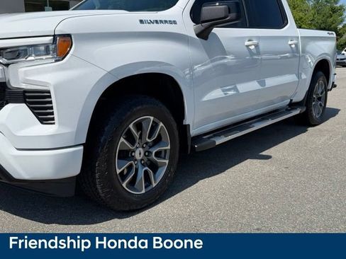 Used 2025 Chevrolet Silverado 1500 RST w/ Convenience Package II AWD/4WD image 10
