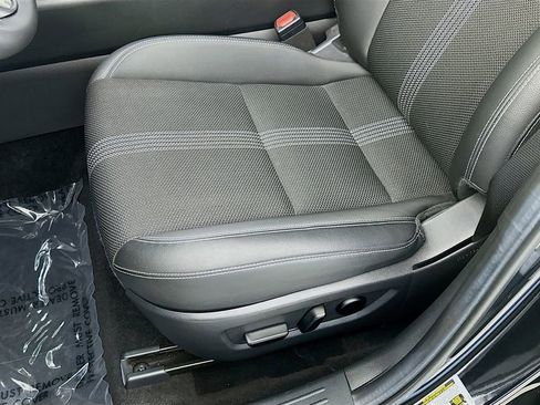 Certified 2025 MAZDA CX-50 AWD 2.5 S w/ Premium Package image 27