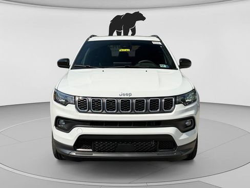 New 2026 Jeep Compass Latitude AWD/4WD image 8