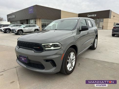 Used 2023 Dodge Durango GT image 1