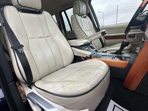 Used 2011 Land Rover Range Rover HSE LUX image 51