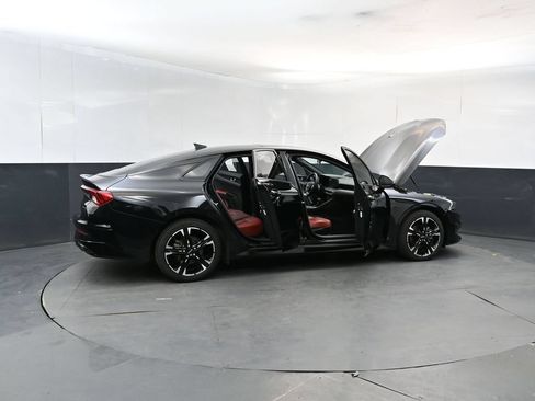 Used 2024 Kia K5 GT-Line AWD/4WD image 26