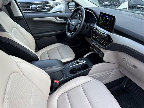 Used 2022 Ford Escape SEL w/ Technology Package image 27