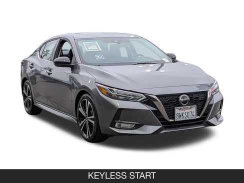 Used 2021 Nissan Sentra SR FWD image 2