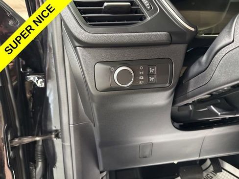 Used 2020 Ford Escape SE AWD/4WD image 16