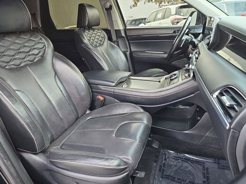 Used 2021 Hyundai Palisade Limited image 10