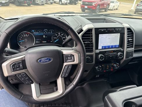 Used 2020 Ford F150 Lariat image 15