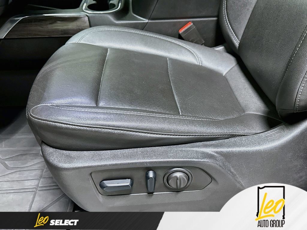 Used 2023 Chevrolet Silverado 2500 LTZ w/ LTZ Convenience Package II AWD/4WD image 22