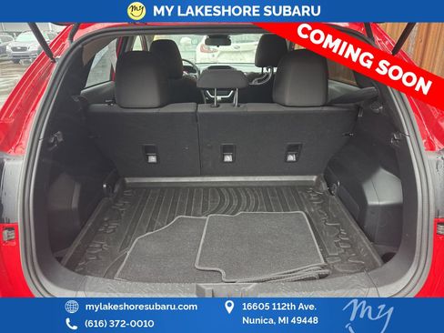Used 2025 Subaru Crosstrek 2.0i Premium image 15