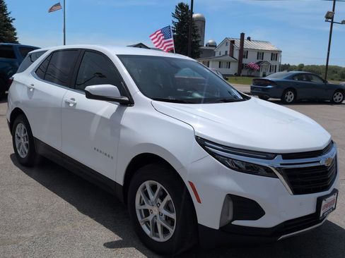 Used 2024 Chevrolet Equinox LT AWD/4WD image 1