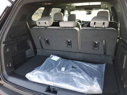 New 2026 GMC Acadia Elevation w/ Elevation Premium Package image 31