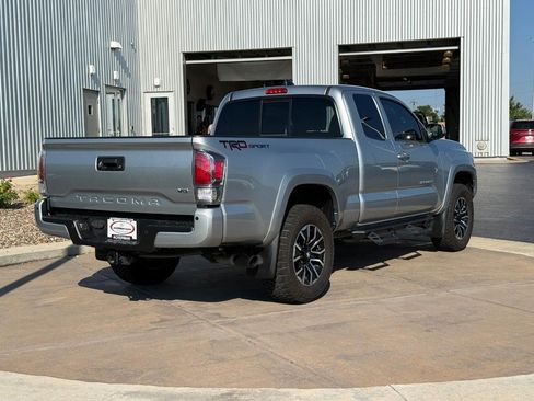 Certified 2022 Toyota Tacoma TRD Sport w/ Technology Package RWD image 5