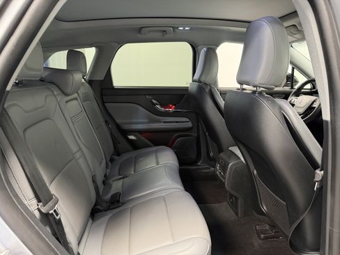 Used 2022 Lincoln Corsair FWD w/ Premium Package image 21
