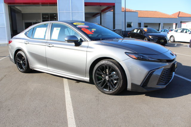 Certified 2026 Toyota Camry SE FWD image 20