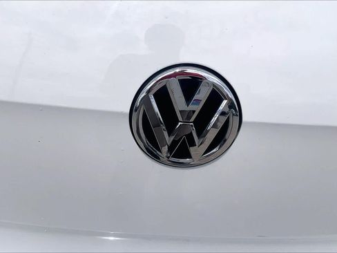 Used 2016 Volkswagen GTI SE w/ Lighting Package (SEL) image 10