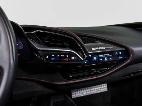 Certified 2022 Ferrari SF90 Spider image 40
