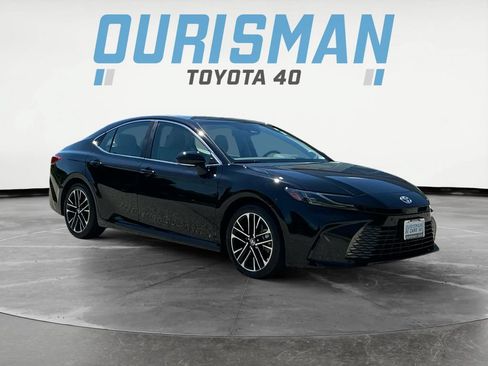 Certified 2025 Toyota Camry XLE w/ Premium Plus Package FWD image 1