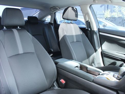 Used 2017 Honda Civic EX-T image 21