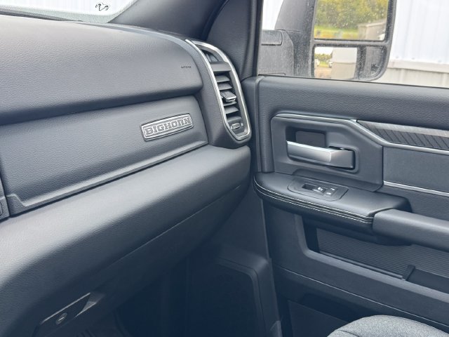 New 2027 RAM 3500 Big Horn AWD/4WD image 40
