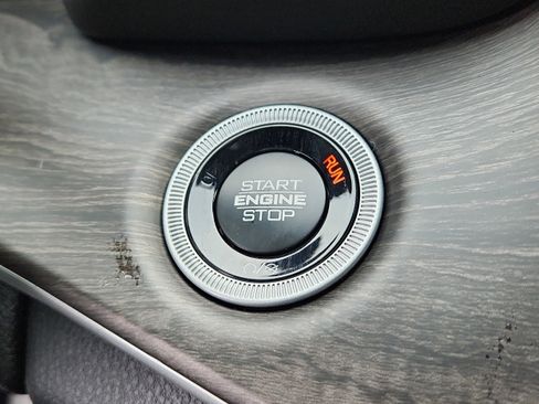 New 2025 Jeep Grand Cherokee L Limited image 21