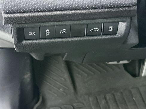 Used 2025 Toyota Camry SE w/ Multimedia Upgrade Package FWD image 16