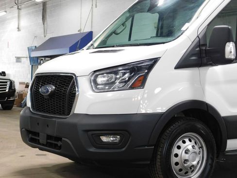 Used 2023 Ford Transit 250 High Roof AWD w/ Exterior Upgrade Package image 21
