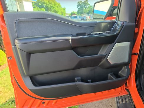 Used 2023 Ford F150 Raptor AWD/4WD image 17