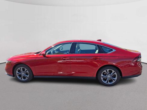 Certified 2023 Honda Accord EX image 6