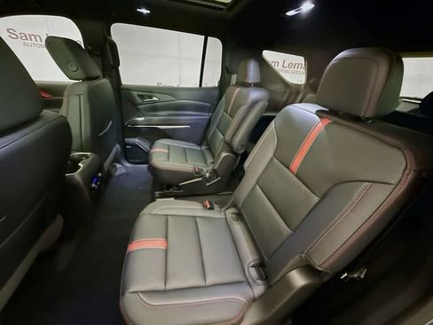 New 2026 Chevrolet Traverse RS image 28