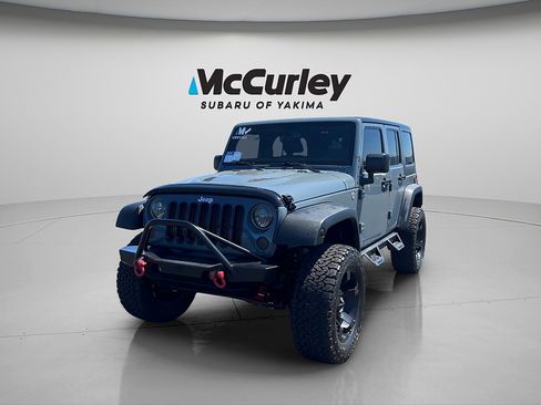 Used 2015 Jeep Wrangler Unlimited Sport w/ Quick Order Package 24S AWD/4WD image 3