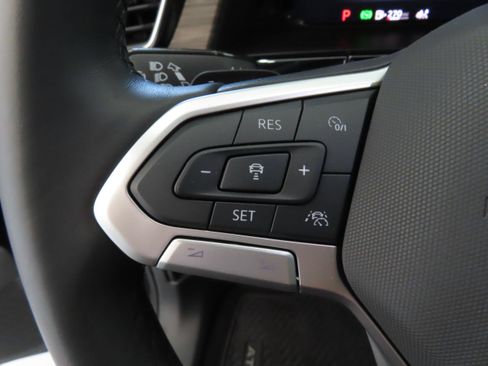 New 2025 Volkswagen Atlas SEL Premium R-Line AWD/4WD image 12
