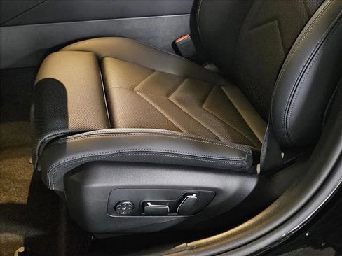 New 2026 BMW i5 eDrive40 w/ M Sport Package image 4