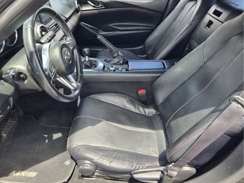 Used 2018 MAZDA MX-5 Miata Grand Touring RWD image 14
