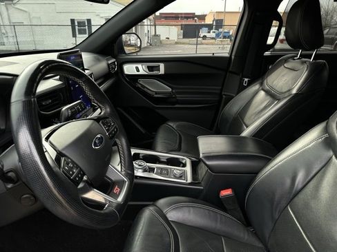 Used 2021 Ford Explorer ST w/ Equipment Group 401A image 7