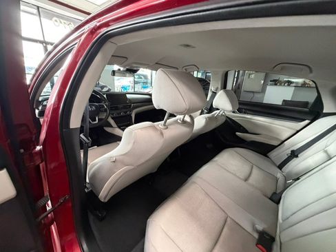 Used 2020 Honda Accord Hybrid image 22