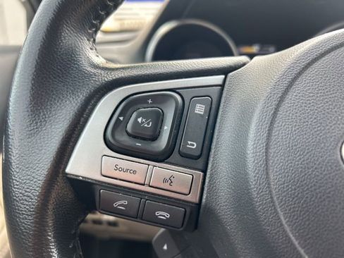 Used 2016 Subaru Outback 2.5i Limited image 25