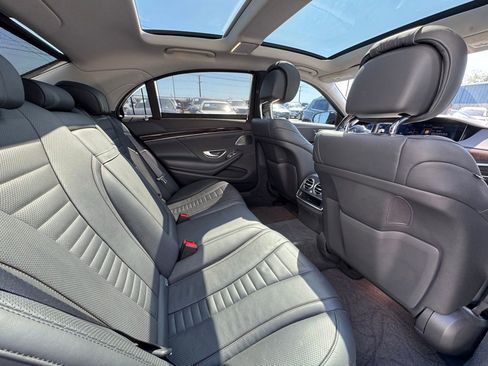 Used 2019 Mercedes-Benz S 560 Sedan image 15
