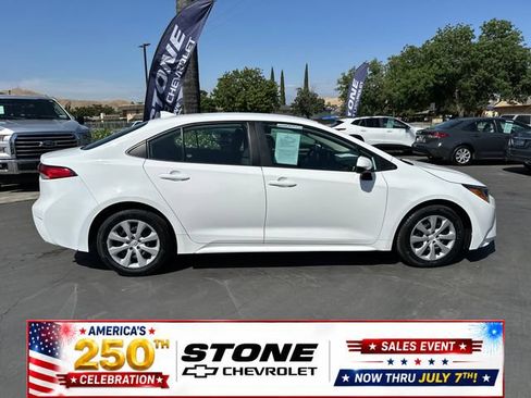 Used 2024 Toyota Corolla LE FWD image 8