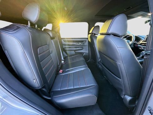 Used 2025 Honda CR-V Sport-L image 36