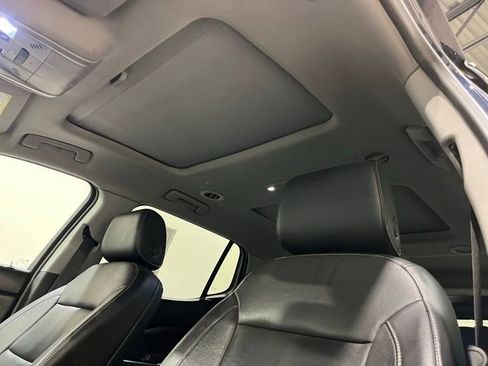 Used 2017 GMC Acadia SLT AWD/4WD image 22