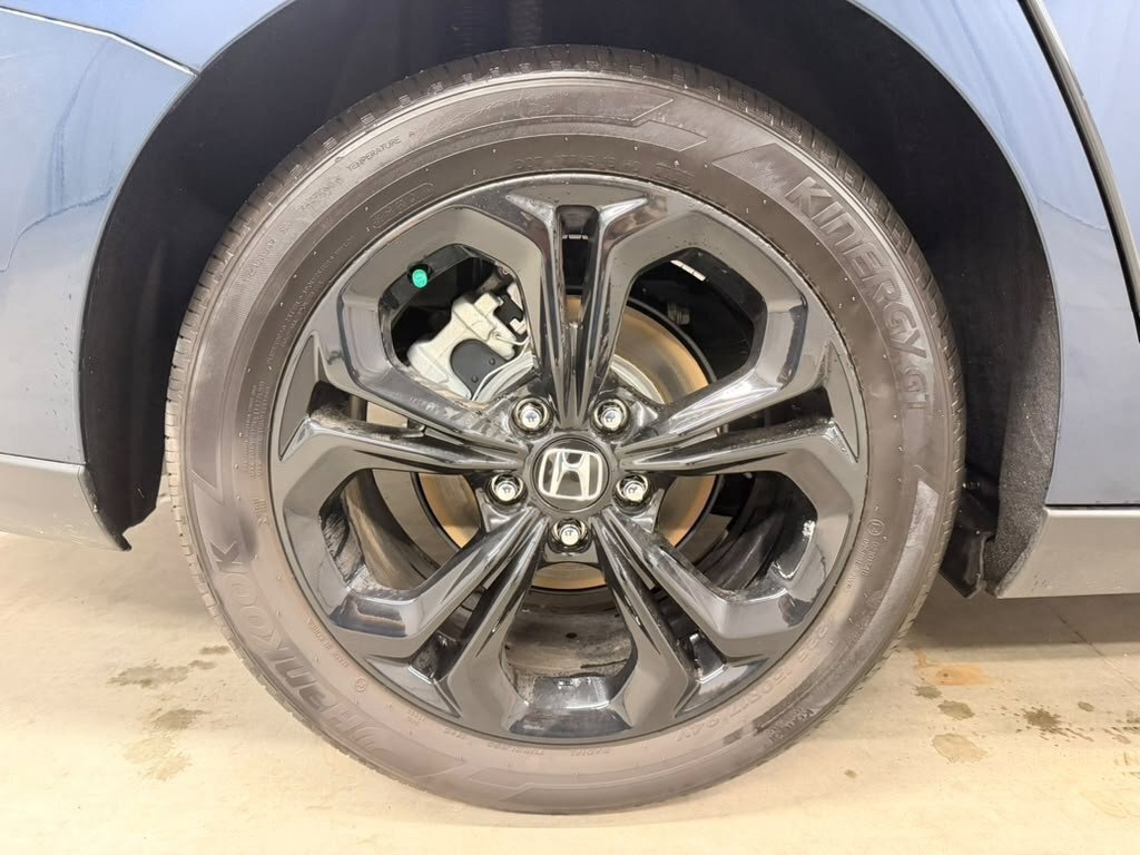 Certified 2025 Honda Accord SE image 18
