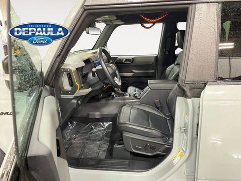 Used 2022 Ford Bronco Badlands image 11