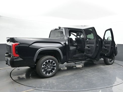 Used 2025 Toyota Tundra Limited image 67