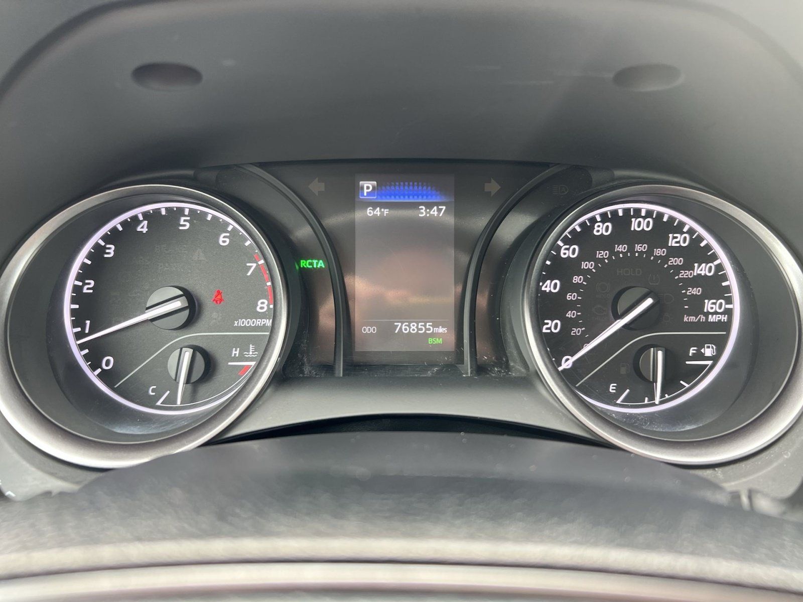 Used 2023 Toyota Camry SE w/ Cold Weather Package FWD image 17